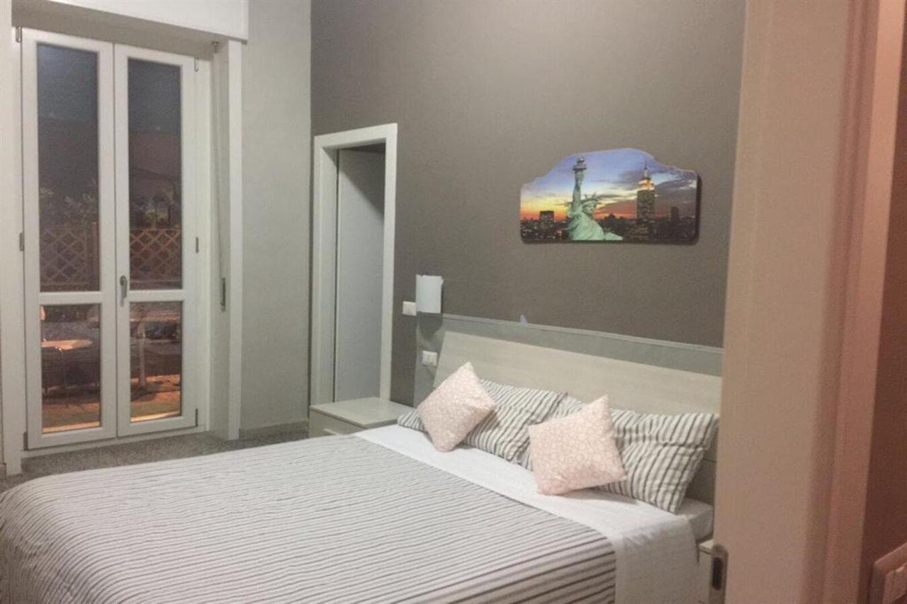 B&B Residenza Paradiso Милано Екстериор снимка