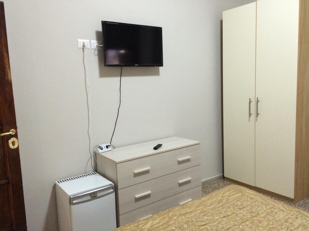 B&B Residenza Paradiso Милано Стая снимка